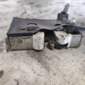 Замок задній правий 443839016h audi 100 c3 Audi 100 C3 1982-1991 443839016H