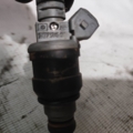 Форсунка бензинова 2,0 Audi 100 C4 1990-1994 037906031C