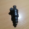 Форсунка бензинова 2,0 Audi 100 C4 1990-1994 037906031P