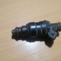 Форсунка бензинова 2,0 Audi 100 C4 1990-1994 037906031P