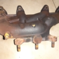 Колектор випускний 1,6 akl Audi A3 8L (1996-2003) 06A253033H