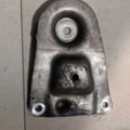 Кронштейн переднього підрамника правий passat b5 Audi A4 B5 (1994-2001) 8D0399542B