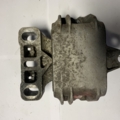 Подушка двигателя левая Audi A4 B5 (1994-2001) 1J0199555
