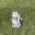 Кронштейн двигуна правий Audi A4 B6 (2000-2006) 8E0199308H