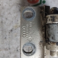 Петля дверей задня верхня Audi A6 C4 (1994-1997) 4A0833401