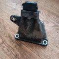 Кронштейн двигуна правий 2.5tdi vw Audi A6 C5 (1997-2004) 4B0199306B
