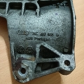 Кронштейн компресора кондиціонера Audi A6 C5 (1997-2004) 06C260835B