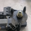 мотор склопідйомника дверей задніх, правих Audi A6 C5 (1997-2004) 0130821785