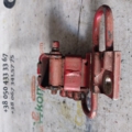 Петля двери передней правой Audi A6 C5 (1997-2004) 4B0831412A