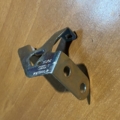 Кронштейн подушки безопасности пассажира Audi A6 C6 (2004-2011) 4F0880304