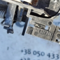 Ручка дверей зовнішня  права хром вставка Audi A6 C6 (2004-2011) 4F0837208B