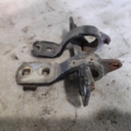 Петля кришки багажника ліва універсал BMW 5 Series E39 (1995-2003) 41628227945