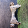 Балка передньої підвіски (підрамник) Chevrolet Epica 2005- 96639794