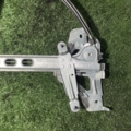 Передній правий регулятор скла Citroen C1 II (2014-2022) 698100H030