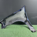 Крило переднє праве (ДЕФЕКТ) Dacia Logan 2004–2012 6001549973