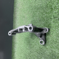 Опора кронштейн двигуна правий Dacia Logan 2004–2012 8200414226