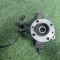 Поворотний кулак передній правий (ступиця) під ABS Dacia Logan 2004–2012 6001549734