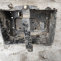 Полка под аккумулятор. oe: ; Fiat Doblo I (2000-2010) 46765561