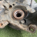 Поворотний кулак передньої підвіски правий Hyundai Santa Fe CM (2006-2012) 517162B050