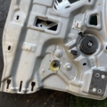 Склопідйомник задній лівий Hyundai Santa Fe SM (2000-2006) 8347026030