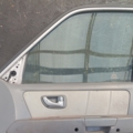 Дверка передня права Hyundai Terracan HP (2001-2007) 76020H1010