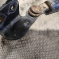 опора капота права; стійка капота права; амортизатор капота правий Hyundai Terracan HP (2001-2007) 81160H1000