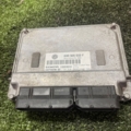 Блок керування двигуном Volkswagen Polo IV (хетчбек) 2001—2009 Інше Інше 03D906033F