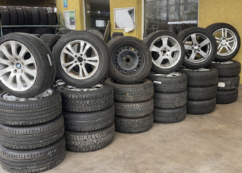 Оптовий продаж автошин та колісних дисків №2524235