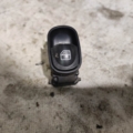 Кнопка скло підйомника Mercedes-Benz C-Class W203 (2000-2007) A2038200210