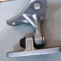 Петля двери перед лев верх Mercedes-Benz C-Class W203 (2000-2007) A2037200737