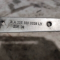 Петля капота ліва Mercedes-Benz C-Class W203 (2000-2007) A2038800328