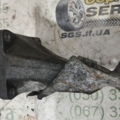 кронштейн подушки (опори двигуна, правої) Mercedes-Benz E-Class W210 (1995-2003) A6042230004