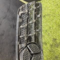 Решітка радіатора Mercedes-Benz ML-Class W163 1997-2005 A1638800185