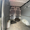 Авто на розборці MERCEDES-BENZ SPRINTER W906 316 2011 Рік Білий Двигун: Дизельний 2.2 л, OM651 D22 (651.955), рядний 4-циліндровий Коробка передач: Механічна 6-ступенева, модель 711.680 TSG 360  Задній міст: 741.415 HL O/30 C із передаточним числом 2.25