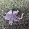 Замок капота Mitsubishi L200 K74 (1996-2006) MR144487