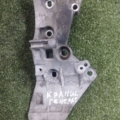 Кронштейн генератора-кондиціонера Nissan Juke F15 (2010-2019) 8200695957