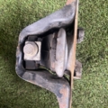 Подушка (опора) двигуна, передня Nissan Note E11 (2004-2013) 11210AX60A