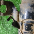 Амортизатор лівий Nissan X-Trail T30 (2001-2007) 543038H725