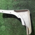 Бризговик передній лівий Nissan X-Trail T30 (2001-2007) 638548H300