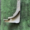 Бризговик передній лівий Nissan X-Trail T30 (2001-2007) 638558H300