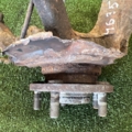 Цапфа передня права Nissan X-Trail T30 (2001-2007) 400148H300