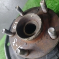Цапфа передня права Nissan X-Trail T30 (2001-2007) 400148H300