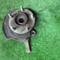 Цапфа (поворотний кулак) передній лівий Nissan X-Trail T30 (2001-2007) 400158H300