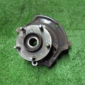 Цапфа (поворотний кулак) передній лівий Nissan X-Trail T30 (2001-2007) 400158H300