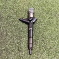 Форсунка паливна Nissan X-Trail T30 (2001-2007) 166008H800