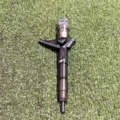 Форсунка паливна Nissan X-Trail T30 (2001-2007) 166008H800