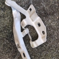 Петля капота ліва Nissan X-Trail T30 (2001-2007) 654018H300