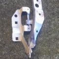 Петля капота Nissan X-Trail T30 (2001-2007) 654018H300