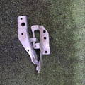 Петля капота права Nissan X-Trail T30 (2001-2007) 654008H300