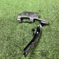 Петля капота права Nissan X-Trail T30 (2001-2007) 654008H300